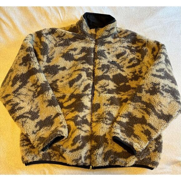 Nike Air Size Medium Sportswear Club Fleece Plus Reversible Winterized DQ4885-01 - Picture 4 of 11